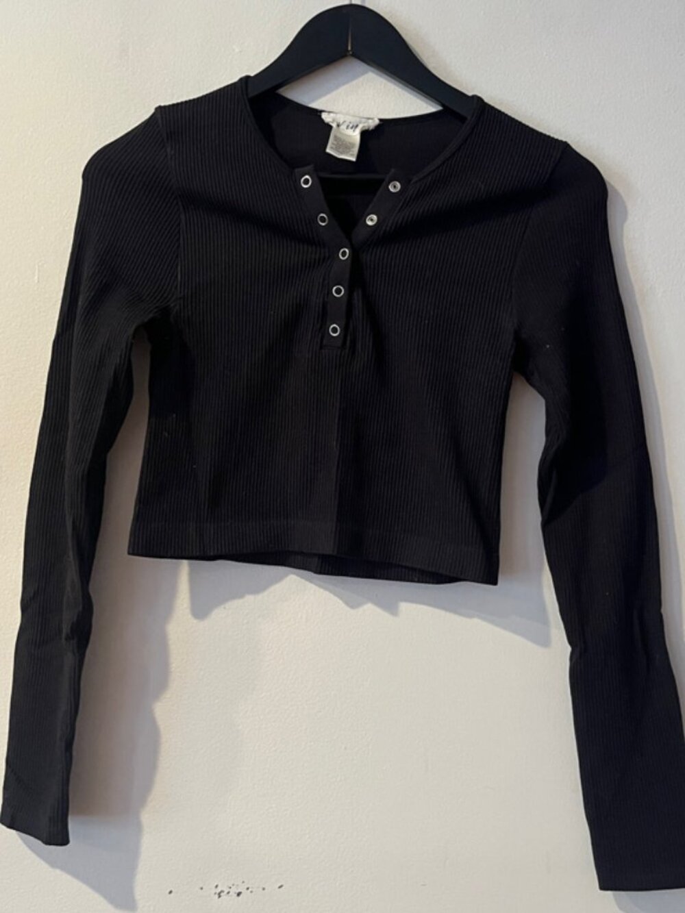 Black Long-Sleeve Top